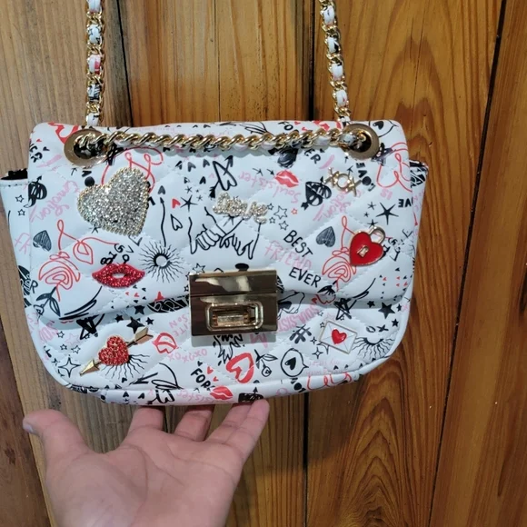 ALDO Trendy White Graphic Shoulder Bag - Picture 3 of 14